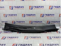Решетка под лобовое стекло (Жабо) Toyota Camry (XV50) 5570833160