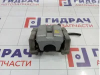Суппорт тормозной задний правый Toyota Camry (XV50) 4783033240