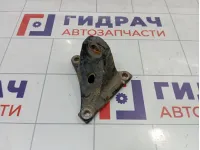 Кронштейн двигателя передний Toyota Camry (XV50) 1231136020