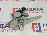 Стеклоподъемник электрический задний левый Toyota Camry (XV55) 6980433050