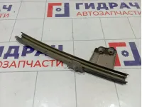 Направляющая стекла двери передней правой Toyota Camry (XV55) 6740333070