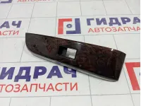 Накладка кнопки стеклоподъемника передней правой Toyota Camry (XV55) 7423133510E0