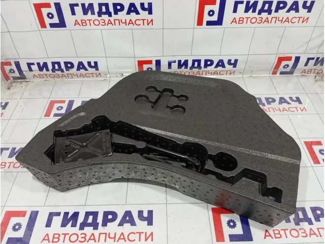 Ящик для инструментов Toyota Camry (XV55) 6477306200