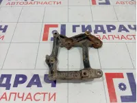 Кронштейн кондиционера Toyota Camry (XV55) 1250236010