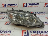 Фара правая Toyota Camry (XV55) 8113033881