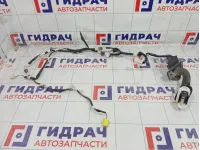 Проводка двери передней правой Toyota Camry 8215106T80B
