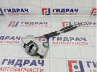 Замок двери передней правой Toyota Camry 6903053130