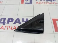 Накладка двери передней левой Toyota Camry 6749633030