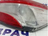 Фонарь задний наружный правый Toyota Camry 8155133660