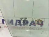 Стекло двери передней правой Toyota Camry 6810106360