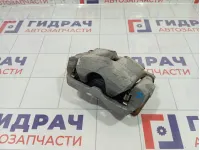 Суппорт тормозной передний левый Toyota Camry 4775033380