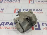 Суппорт тормозной передний правый Toyota Camry 4773033380