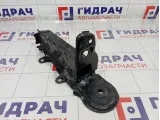 Кронштейн усилителя бампера передний правый Toyota Camry 5210233010