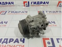 Компрессор системы кондиционирования Toyota Camry 8832042150
