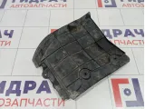 Пыльник двигателя левый Toyota Camry 5373733030