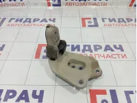 Кронштейн двигателя задний Toyota Camry 1230336040