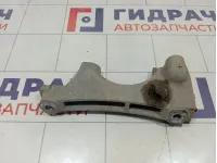 Кронштейн двигателя правый Toyota Camry 1234125010