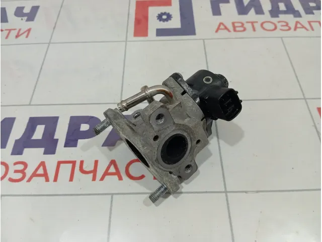 Клапан рециркуляции выхлопных газов Toyota Camry 2562036050