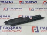 Пыльник крыла переднего правого Toyota Camry 5382533060