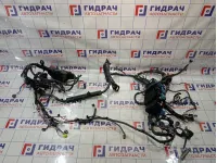 Проводка подкапотная Toyota Camry 8211606F60