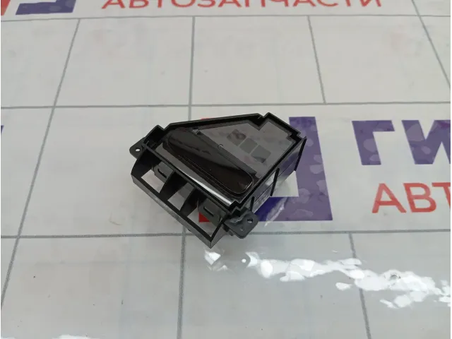 Часы Toyota Camry 8391033260