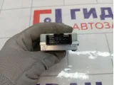 Блок управления топливным насосом Toyota Camry 8957033080