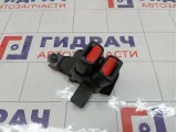 Ответная часть ремня безопасности Toyota Camry 7348033210C0