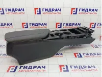 Консоль центральная Toyota Camry 5881033400C9