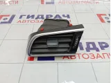Дефлектор воздушный левый Toyota Camry 5565033440