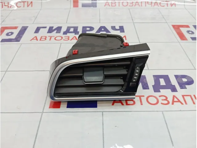Дефлектор воздушный левый Toyota Camry 5565033440