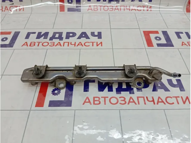 Топливная рампа (топливная рейка) Toyota Camry 238140V010