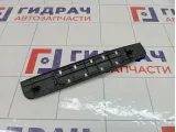 Накладка порога внутренняя задняя правая Toyota Camry 6791506170