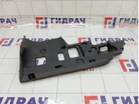 Накладка торпедо нижняя левая Toyota Camry 5560606170
