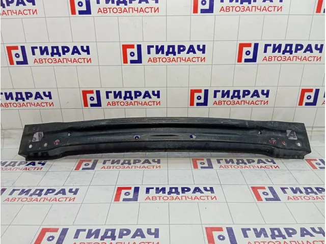 Усилитель бампера переднего Toyota Camry 5213133180