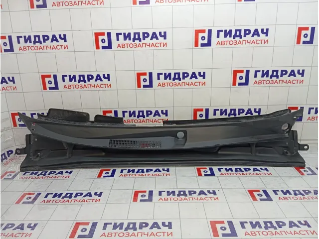 Решетка под лобовое стекло (Жабо) Toyota Camry 5570833270