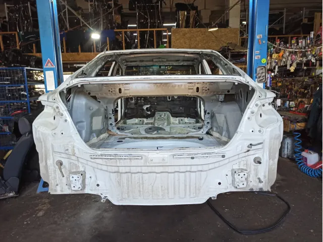 Панель задняя Toyota Camry