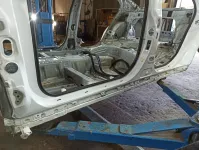 Порог со стойкой левый Toyota Camry