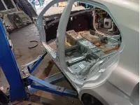 Порог со стойкой левый Toyota Camry (XV70) 6130433100