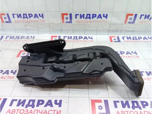 Резонатор воздушного фильтра Toyota Camry (XV70) 1775024020
