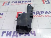 Кронштейн бампера задний левый Toyota Camry (XV70) 5259206010
