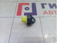 Датчик AIR BAG Toyota Camry (XV70) 8983133090