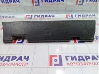Обшивка багажника (наполнитель) нижняя Toyota Camry (XV70) 6472706120