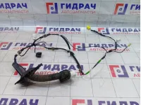 Проводка двери передней правой Toyota Camry (XV70) 8215133R80
