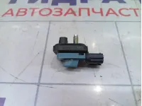 Датчик AIR BAG Toyota Camry (XV70) 8983A33011