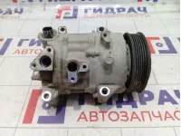 Компрессор системы кондиционирования Toyota Camry (XV70) 8831042560