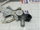 Стеклоподъемник передний правый Toyota Camry (XV70) 6980252130