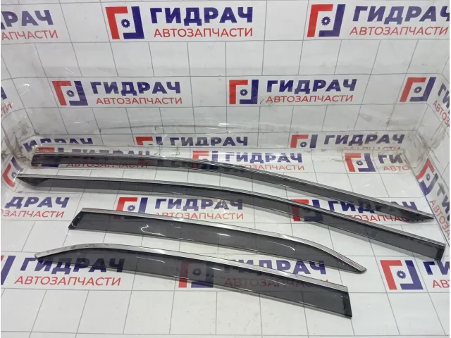 Ветровик Toyota Camry (XV70)