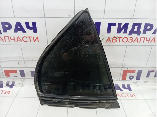 Стекло кузовное глухое (форточка) правое Toyota Camry (XV70) 6812306270