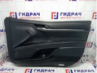 Обшивка двери передней правой Toyota Camry (XV70) 6761006Q80C6