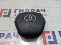 Подушка безопасности в рулевое колесо Toyota Camry (XV70) 4513033650C0